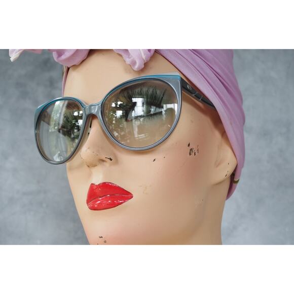 Vintage Serengeti 1980s Sunglasses France Retro Coastal Grandma Chic Beachy main image 15
